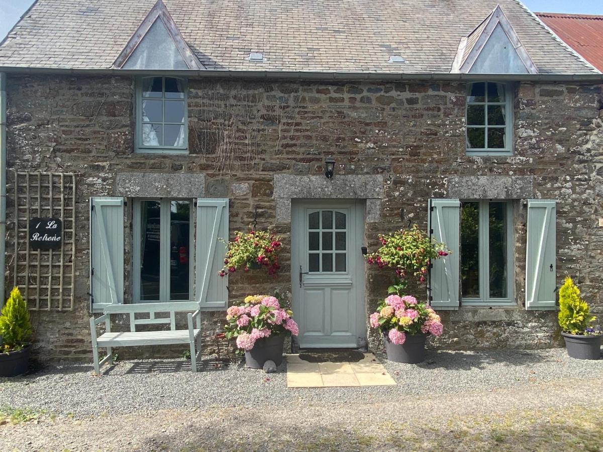 La Petite Maison - No 1 La Relierie Gavray-sur-Sienne Esterno foto
